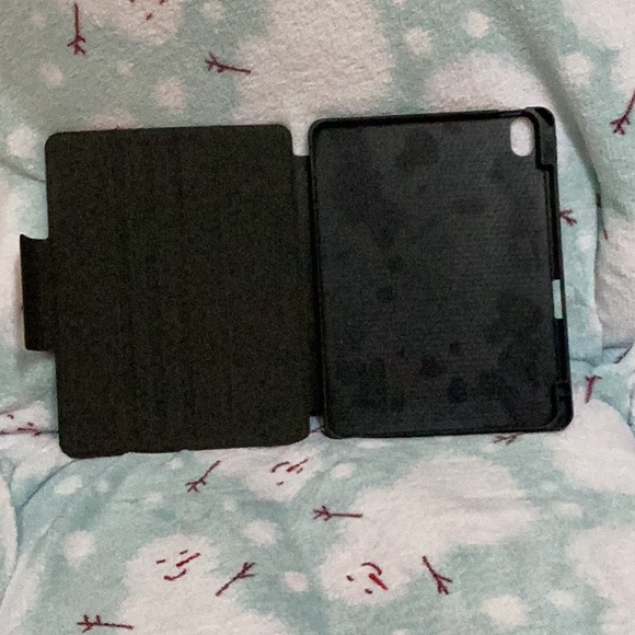 BuKoor IPad Air Case for 5th Generation IPads - Picture 3 of 6